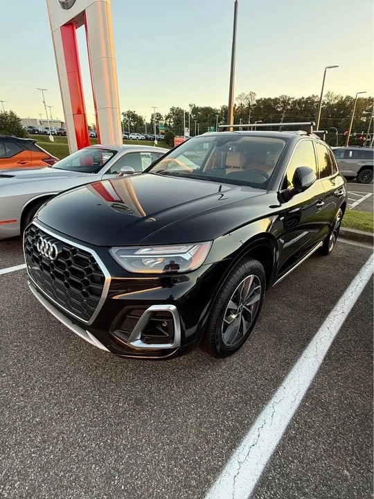 2023 Audi FY Q5 - Image 2 of 8