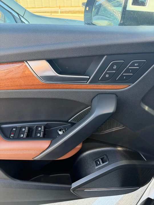 2023 Audi FY Q5 - Image 4 of 10