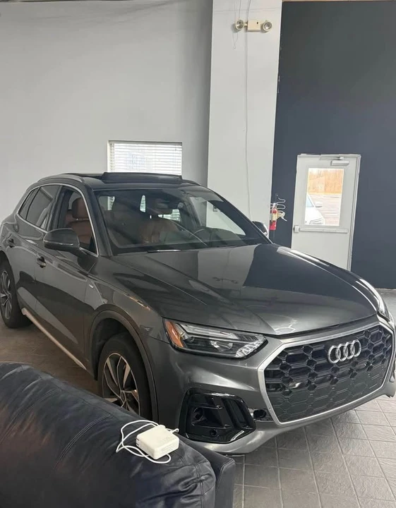 2023 Audi FY Q5 - Image 3 of 6