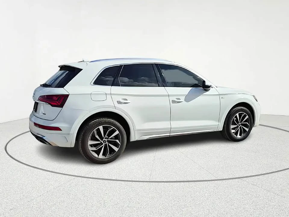 2023 Audi FY Q5 - Image 4 of 10