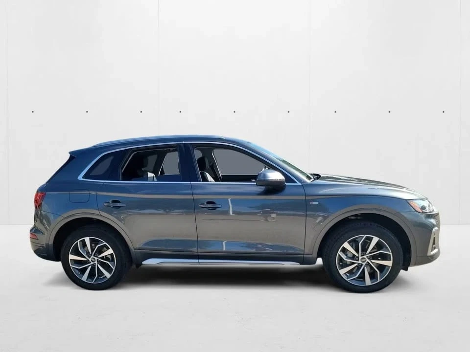 2023 Audi FY Q5 - Image 2 of 18