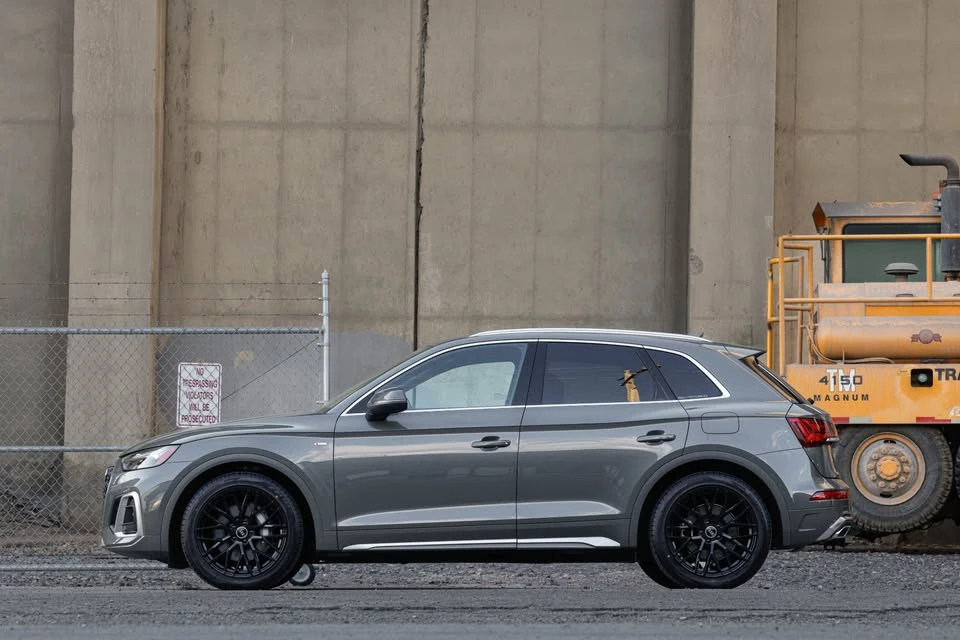 2023 Audi FY Q5 - Image 2 of 14