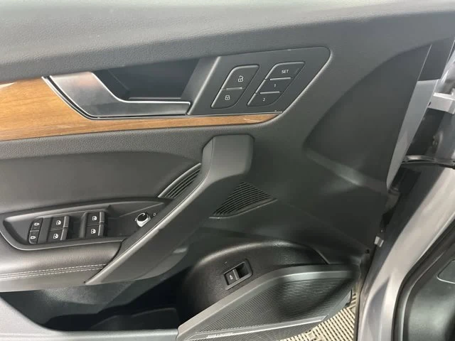 2023 Audi FY Q5 - Image 9 of 16