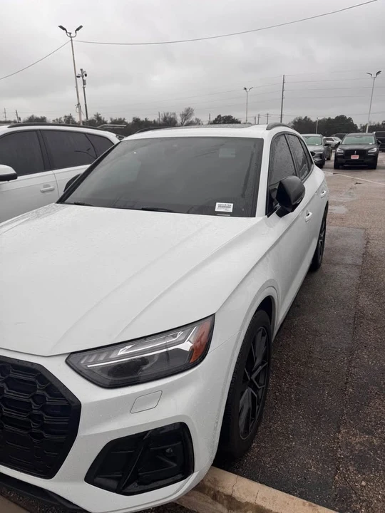 2023 Audi FY Q5 - Image 2 of 9