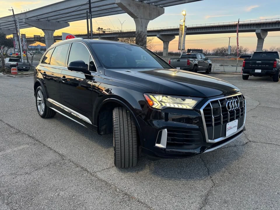 2023 Audi 4M Q7 - Image 2 of 5