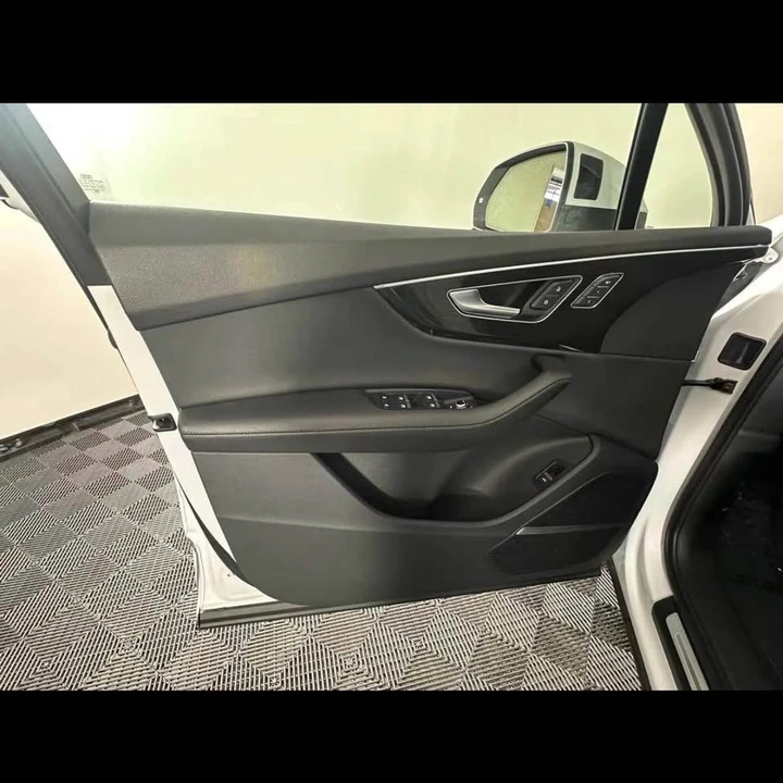 2023 Audi 4M Q7 - Image 9 of 17