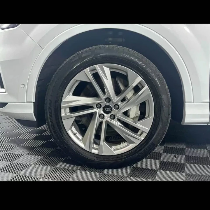 2023 Audi 4M Q7 - Image 17 of 17