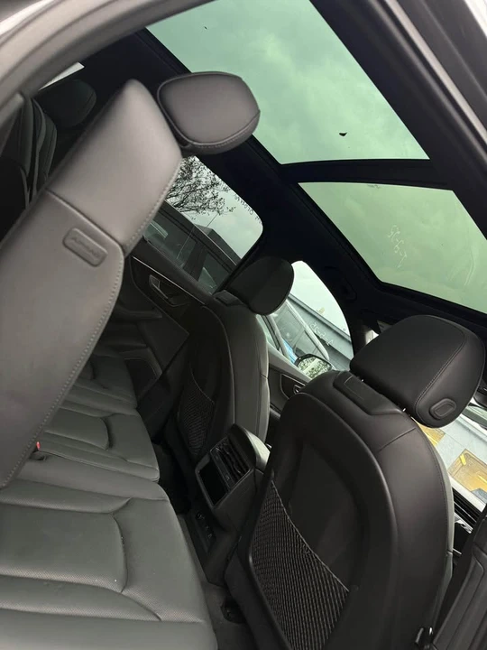 2023 Audi 4M Q7 - Image 3 of 4