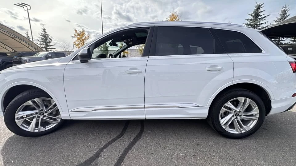 2023 Audi 4M Q7 - Image 4 of 18