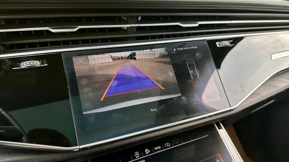 2023 Audi 4M Q7 - Image 18 of 18
