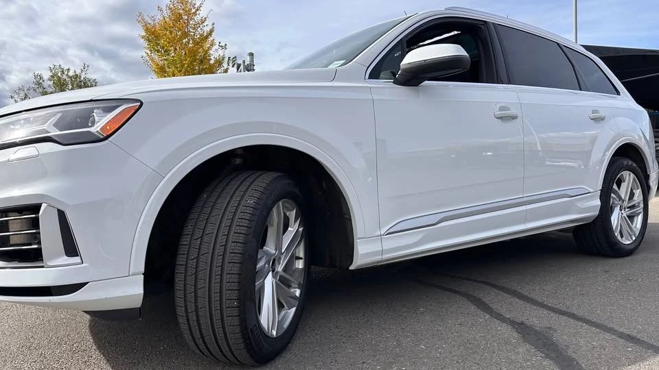 2023 Audi 4M Q7 - Image 3 of 18