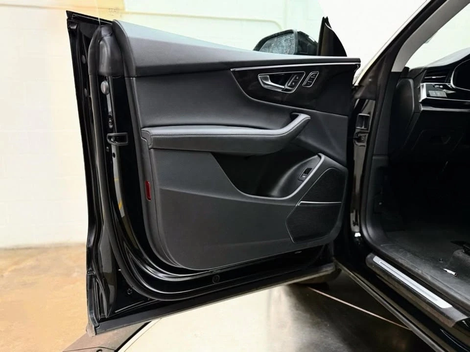 2023 Audi Q8 - Image 10 of 18
