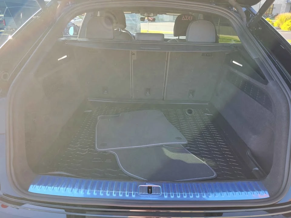 2023 Audi Q8 - Image 6 of 15