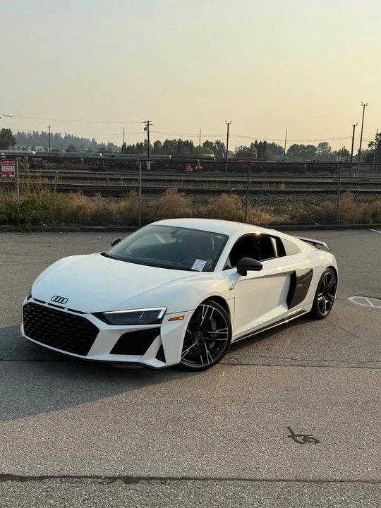 2023 Audi 4S R8 - Image 2 of 15