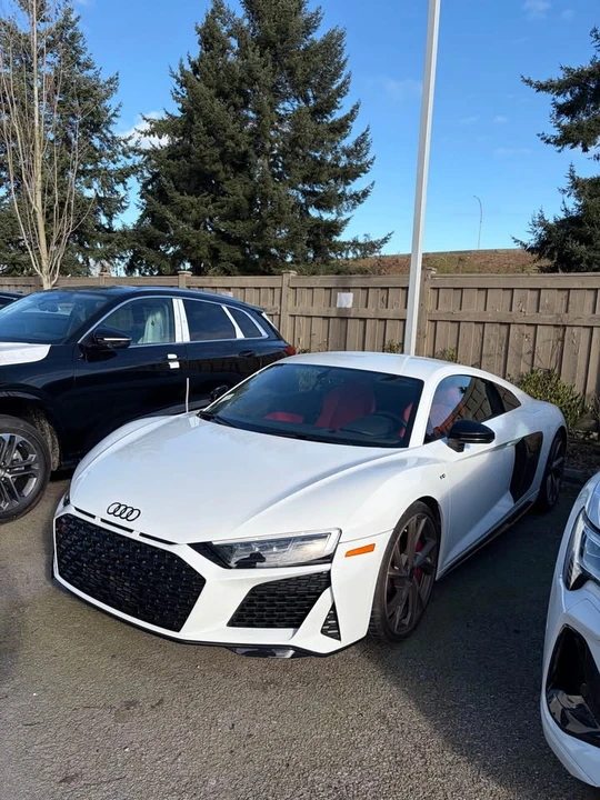 2023 Audi 4S R8 - Image 2 of 4