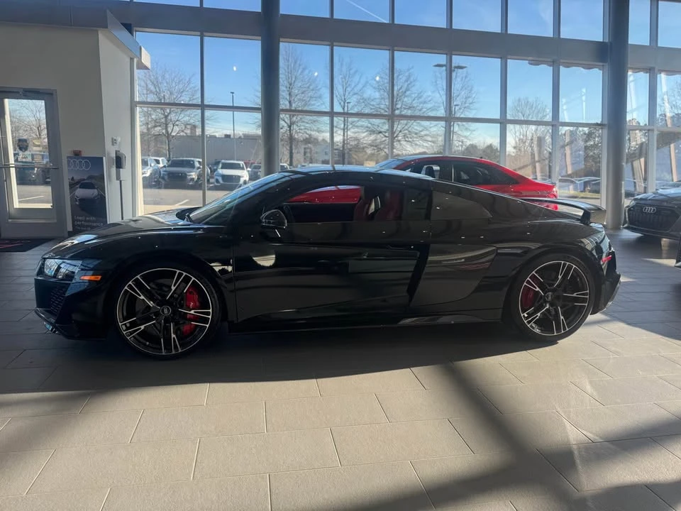 2023 Audi 4S R8 - Image 2 of 15