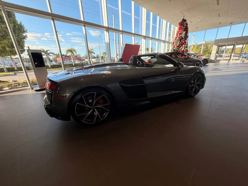 2023 Audi 4S R8 - Image 4 of 5