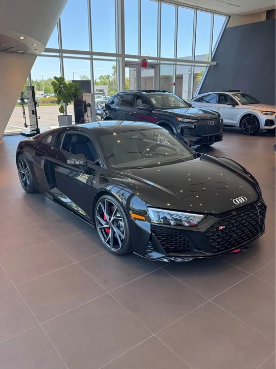 2023 Audi 4S R8 - Image 4 of 10