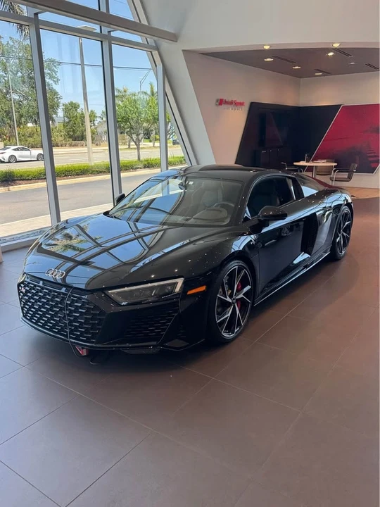 2023 Audi 4S R8 - Image 6 of 10