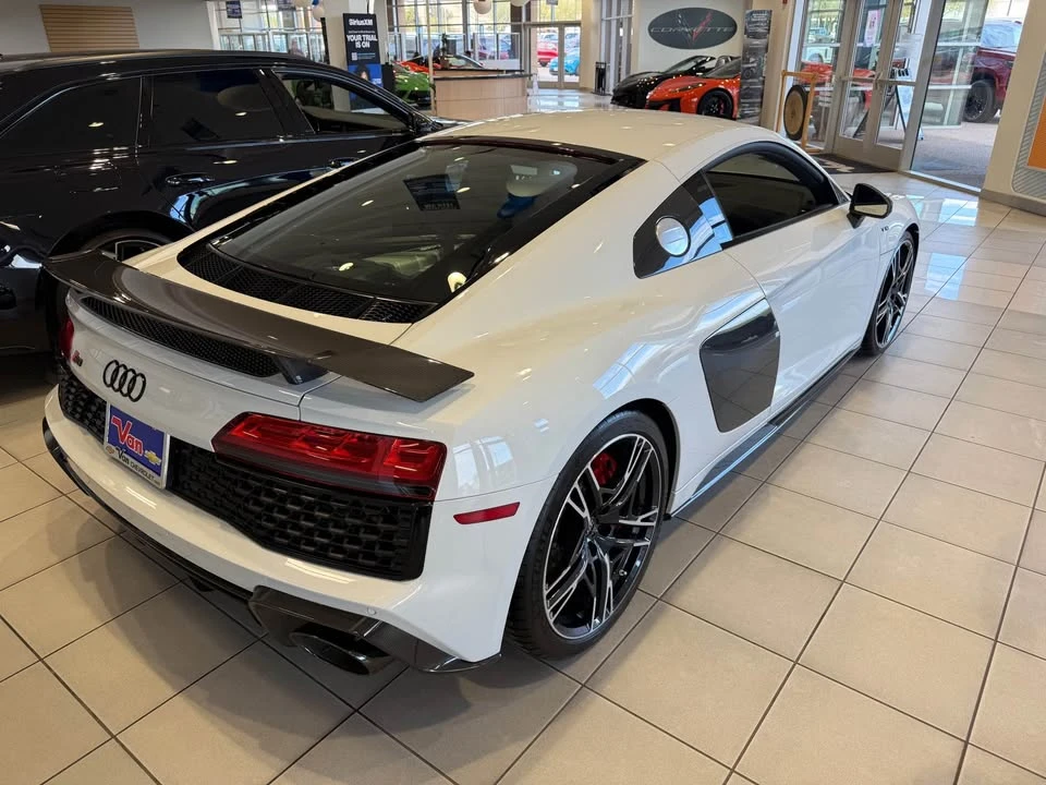 2023 Audi 4S R8 - Image 5 of 10