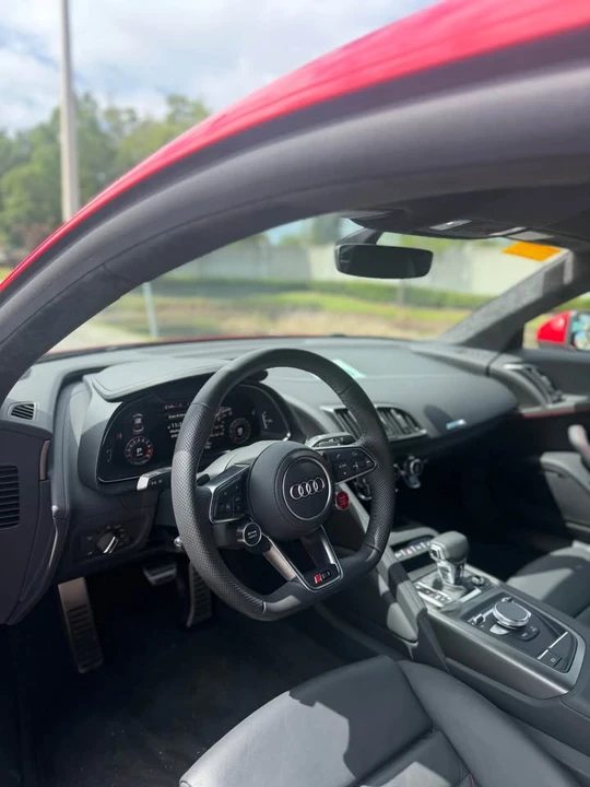 2023 Audi 4S R8 - Image 9 of 10