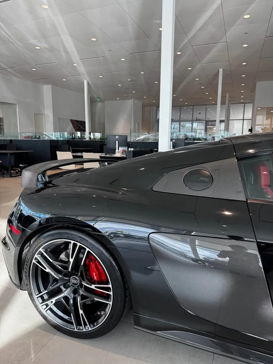 2023 Audi 4S R8 - Image 6 of 17