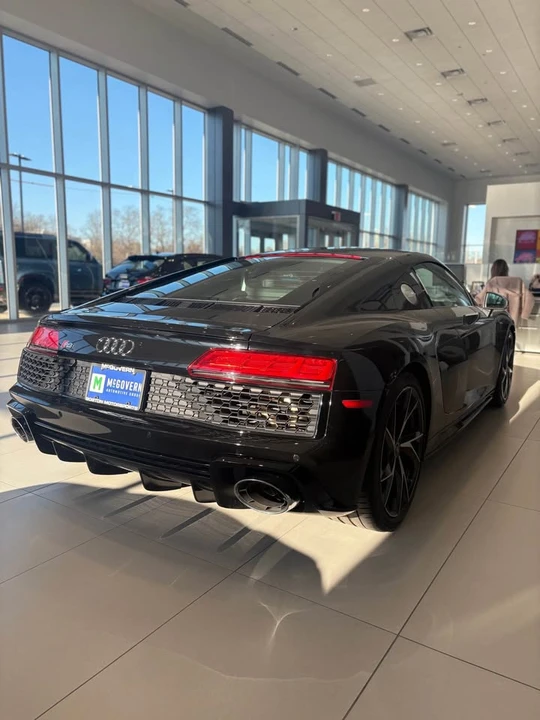 2023 Audi 4S R8 - Image 4 of 10