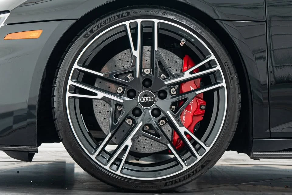 2023 Audi 4S R8 - Image 6 of 15