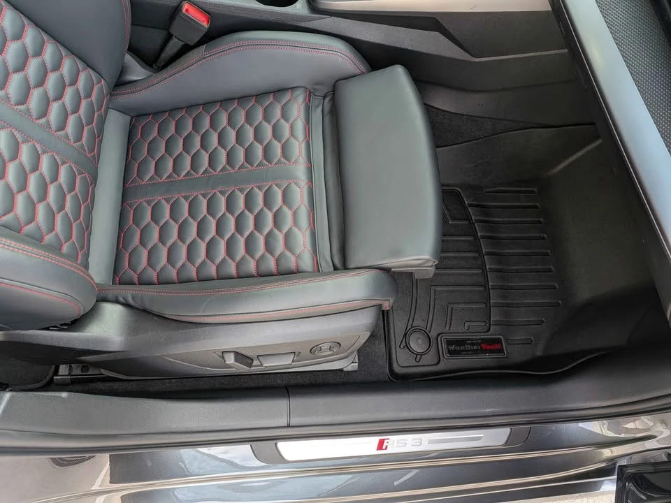 2023 Audi 8Y RS3 - Image 5 of 17