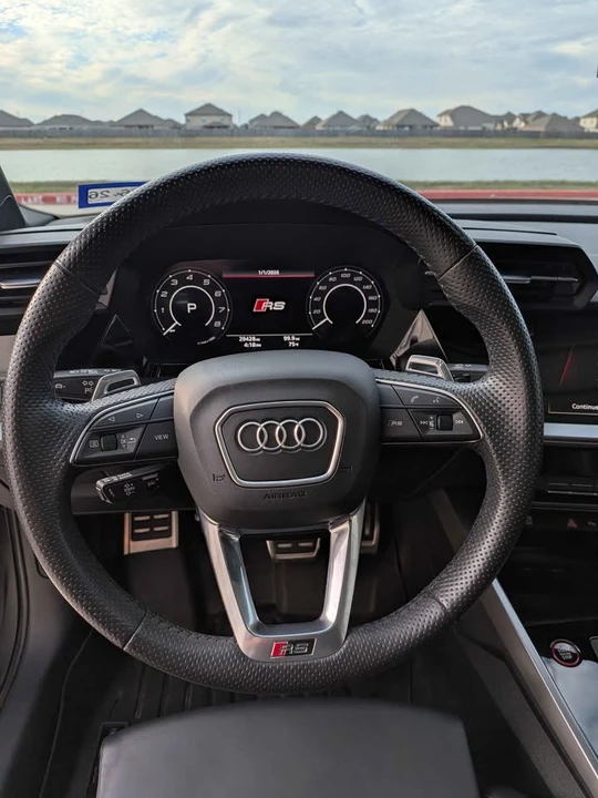 2023 Audi 8Y RS3 - Image 4 of 17