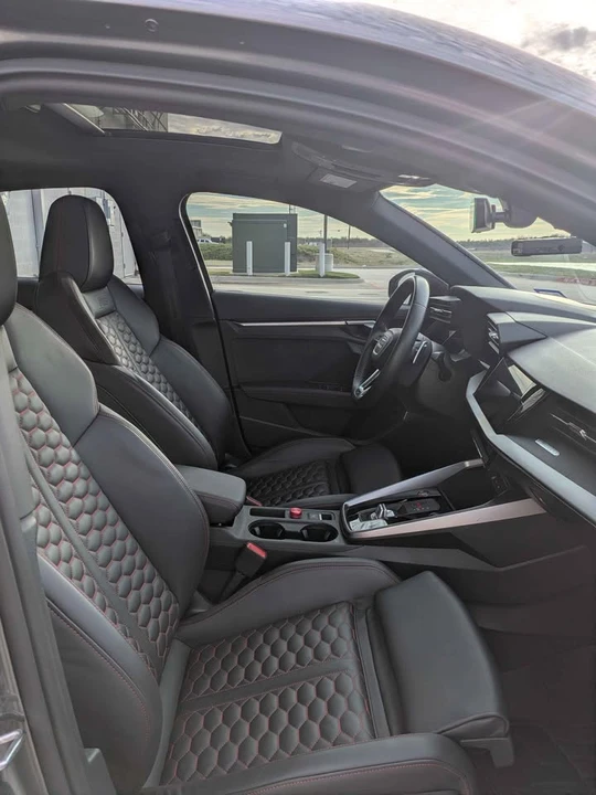 2023 Audi 8Y RS3 - Image 7 of 17