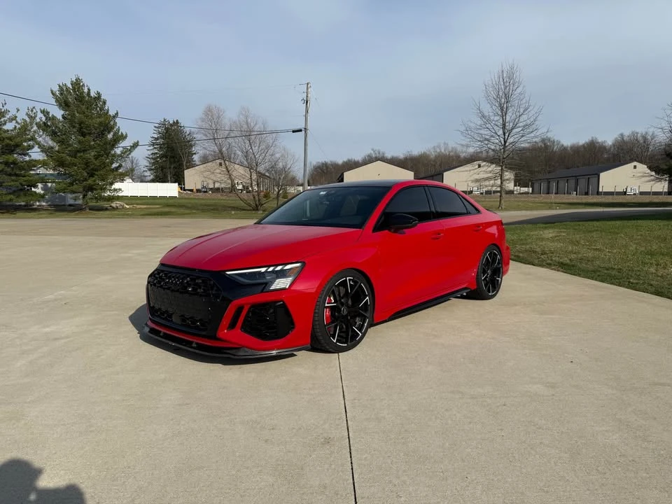2023 Audi 8Y RS3 - Image 3 of 18