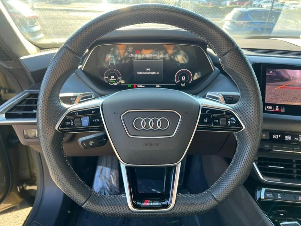2023 Audi e-tron GT - Image 13 of 20