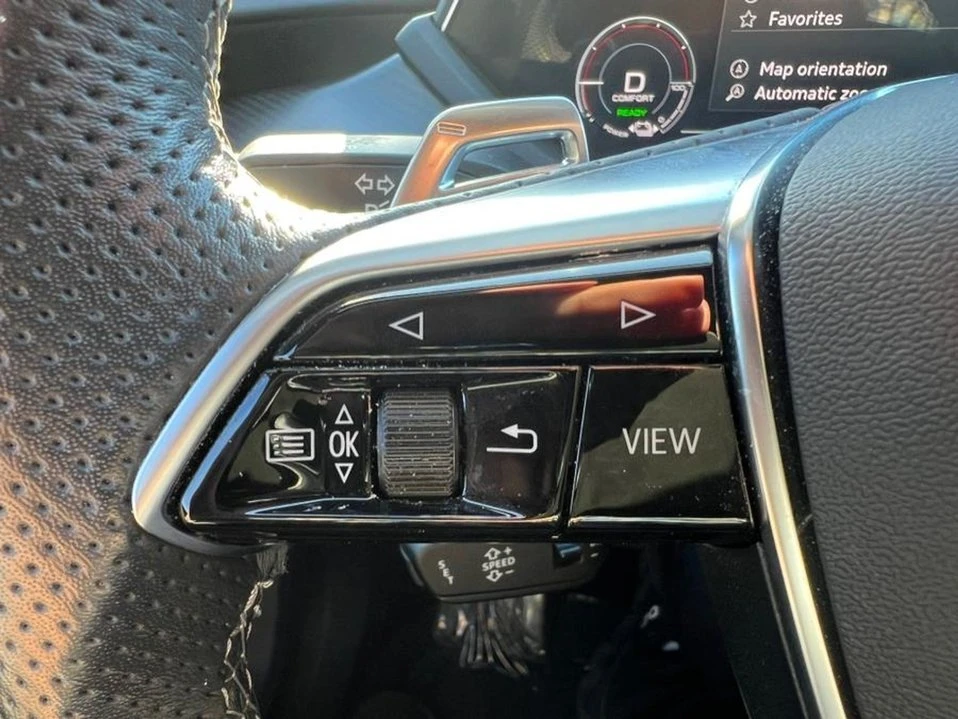 2023 Audi e-tron GT - Image 15 of 20