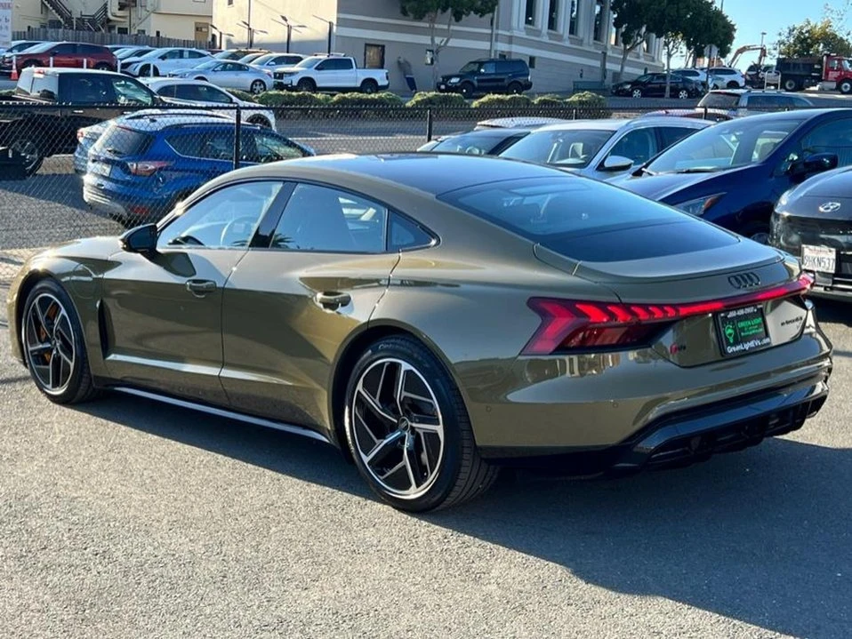 2023 Audi e-tron GT - Image 6 of 20