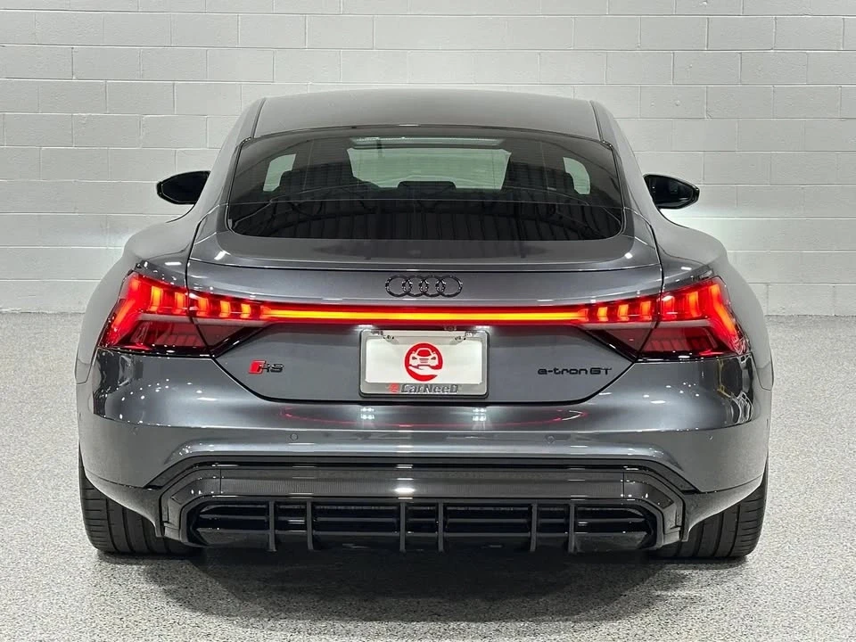 2023 Audi e-tron GT - Image 6 of 19