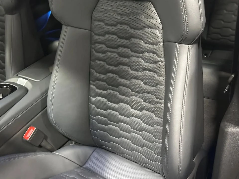 2023 Audi e-tron GT - Image 18 of 19