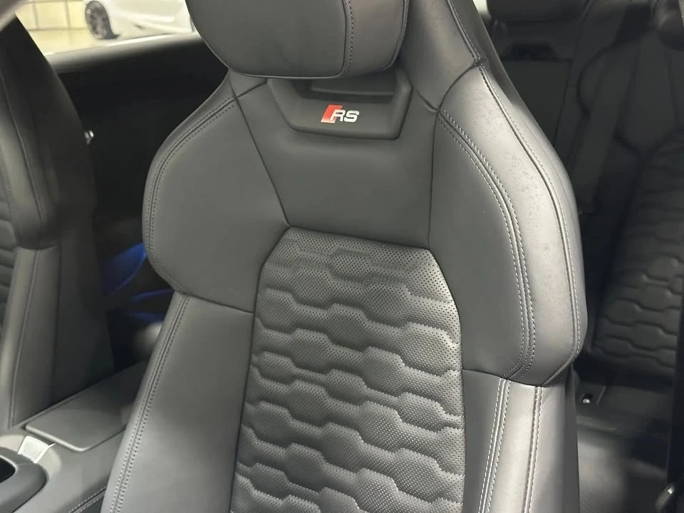 2023 Audi e-tron GT - Image 17 of 19