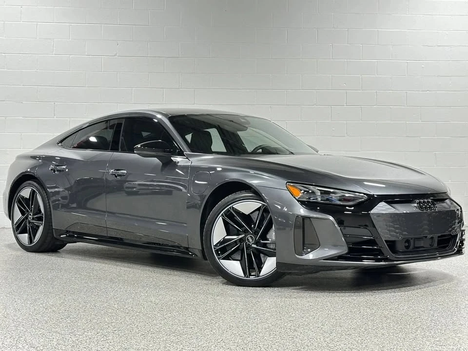 2023 Audi e-tron GT - Image 3 of 19