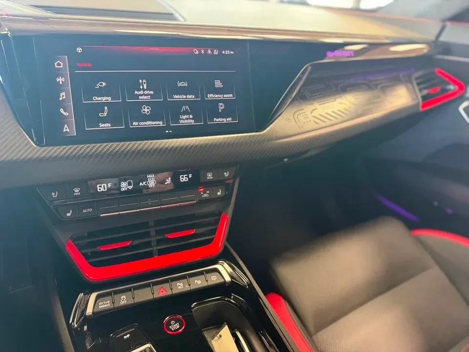 2023 Audi RS e-tron GT - Image 16 of 20