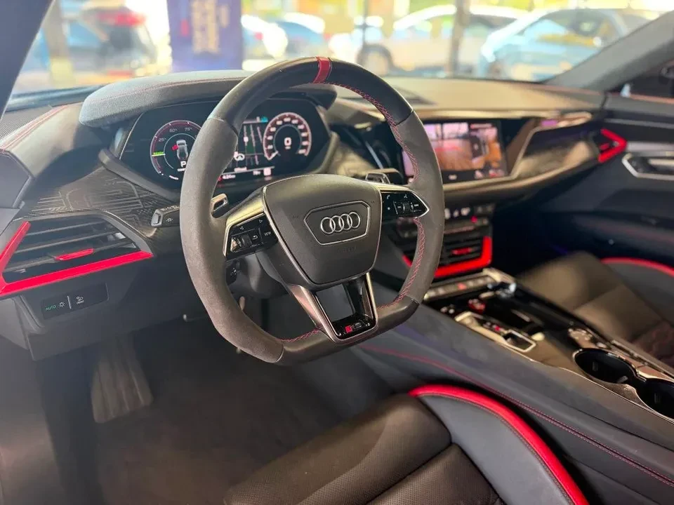 2023 Audi RS e-tron GT - Image 12 of 20