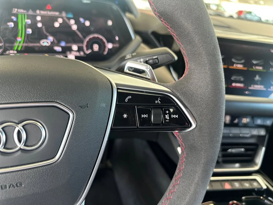 2023 Audi e-tron GT - Image 14 of 14