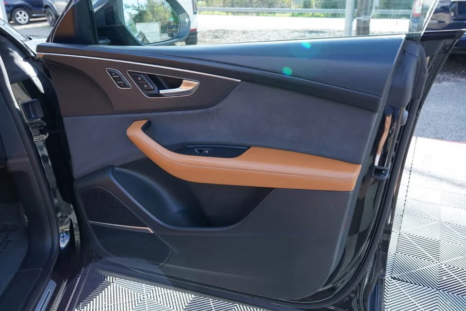 2023 Audi RS Q8 - Image 17 of 20