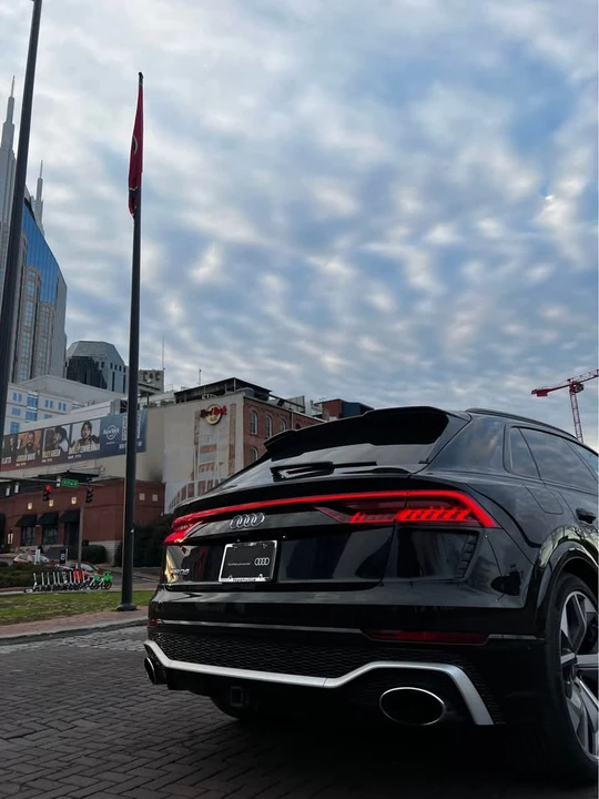 2023 Audi RS Q8 - Image 5 of 10