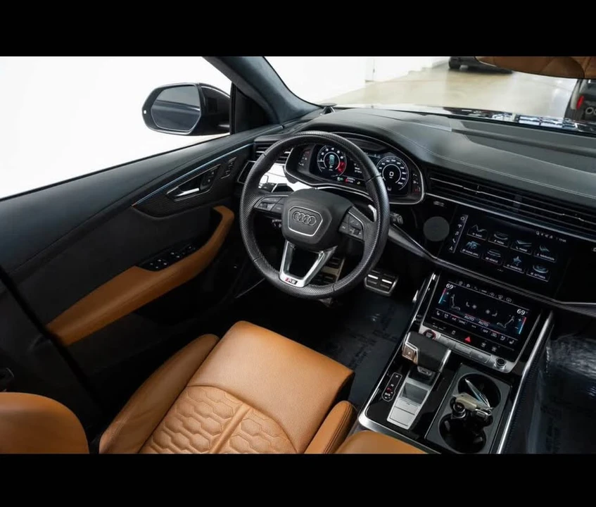 2023 Audi RS Q8 - Image 3 of 5