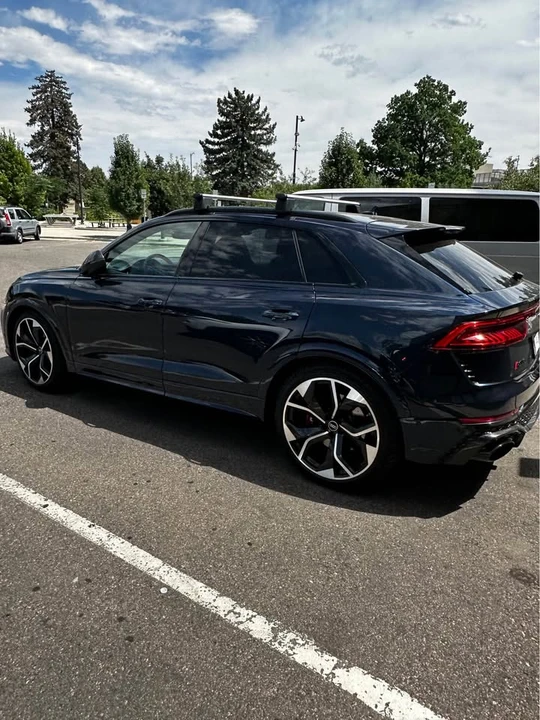2023 Audi RS Q8 - Image 2 of 5