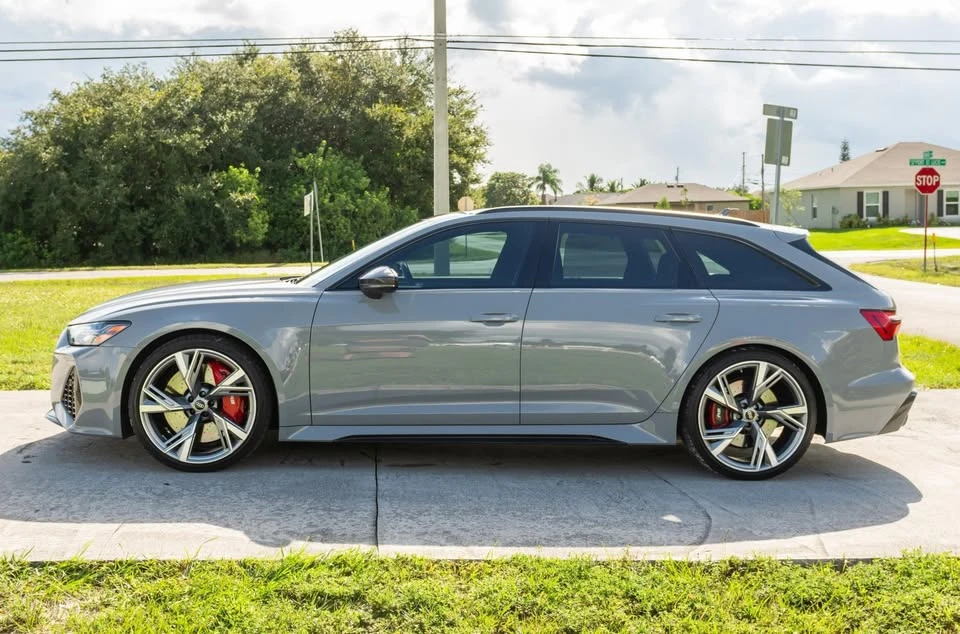 2023 Audi C8 RS6 - Image 3 of 6