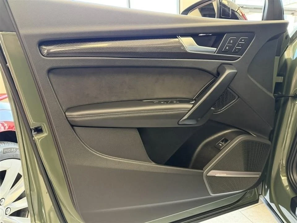 2023 Audi FY SQ5 - Image 17 of 20