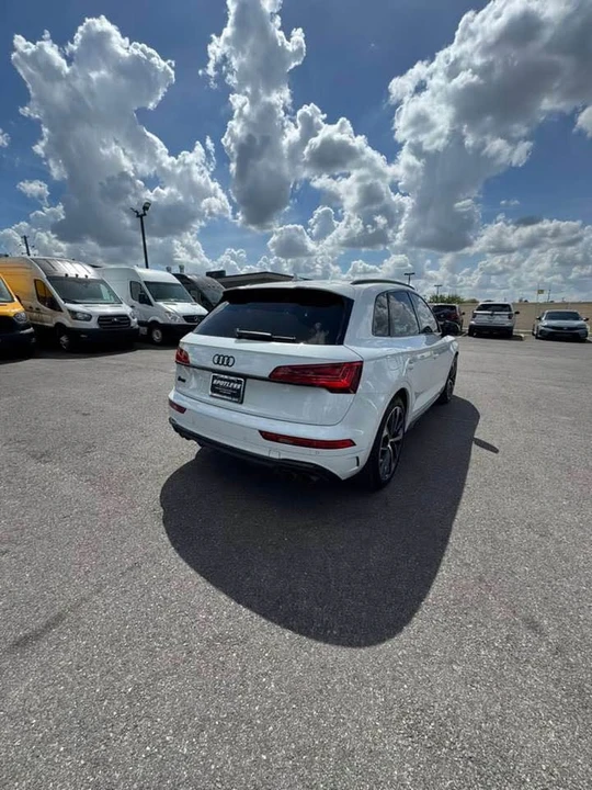 2023 Audi FY SQ5 - Image 6 of 11