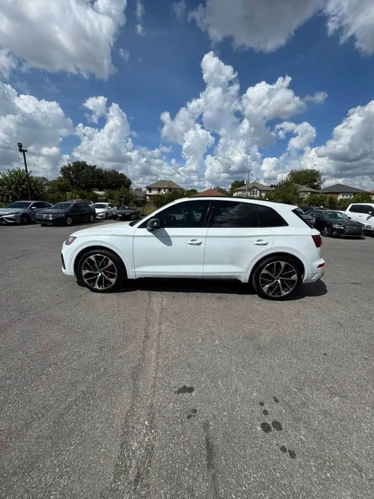 2023 Audi FY SQ5 - Image 3 of 11